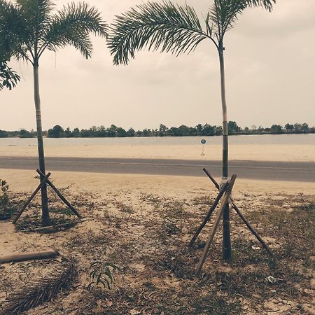 La Plage De Kampot By Lee & Hap Guest House Eksteriør billede
